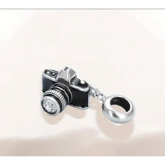 Unbranded Jewelry - Camera Charm Black Silver One Size